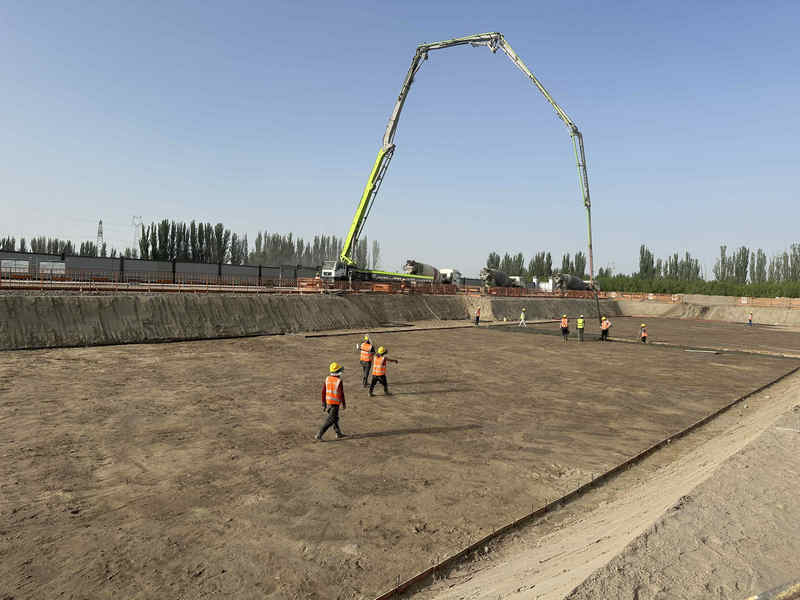 中鐵二十一局阿阿高速公路“智慧中樞” 地基驗(yàn)槽通過(guò)驗(yàn)收 1